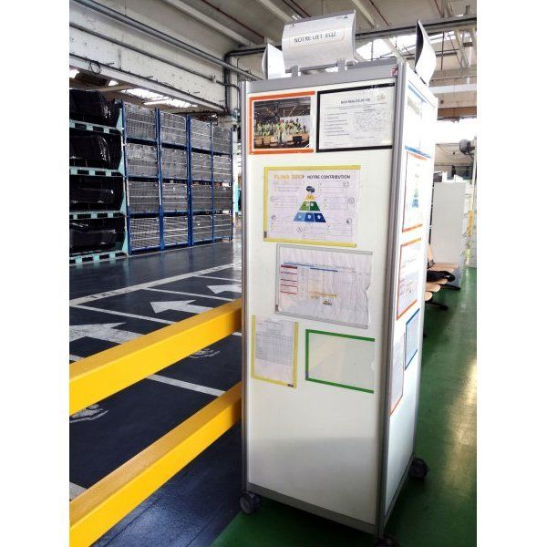 cubinfo-4-faces-l-750-x-h-2050-mm-tole-blanche-vernie-avec-porte-ouvrante